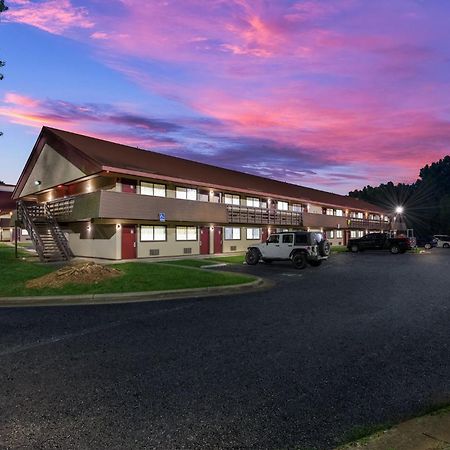 Red Roof Inn Hickory Εξωτερικό φωτογραφία