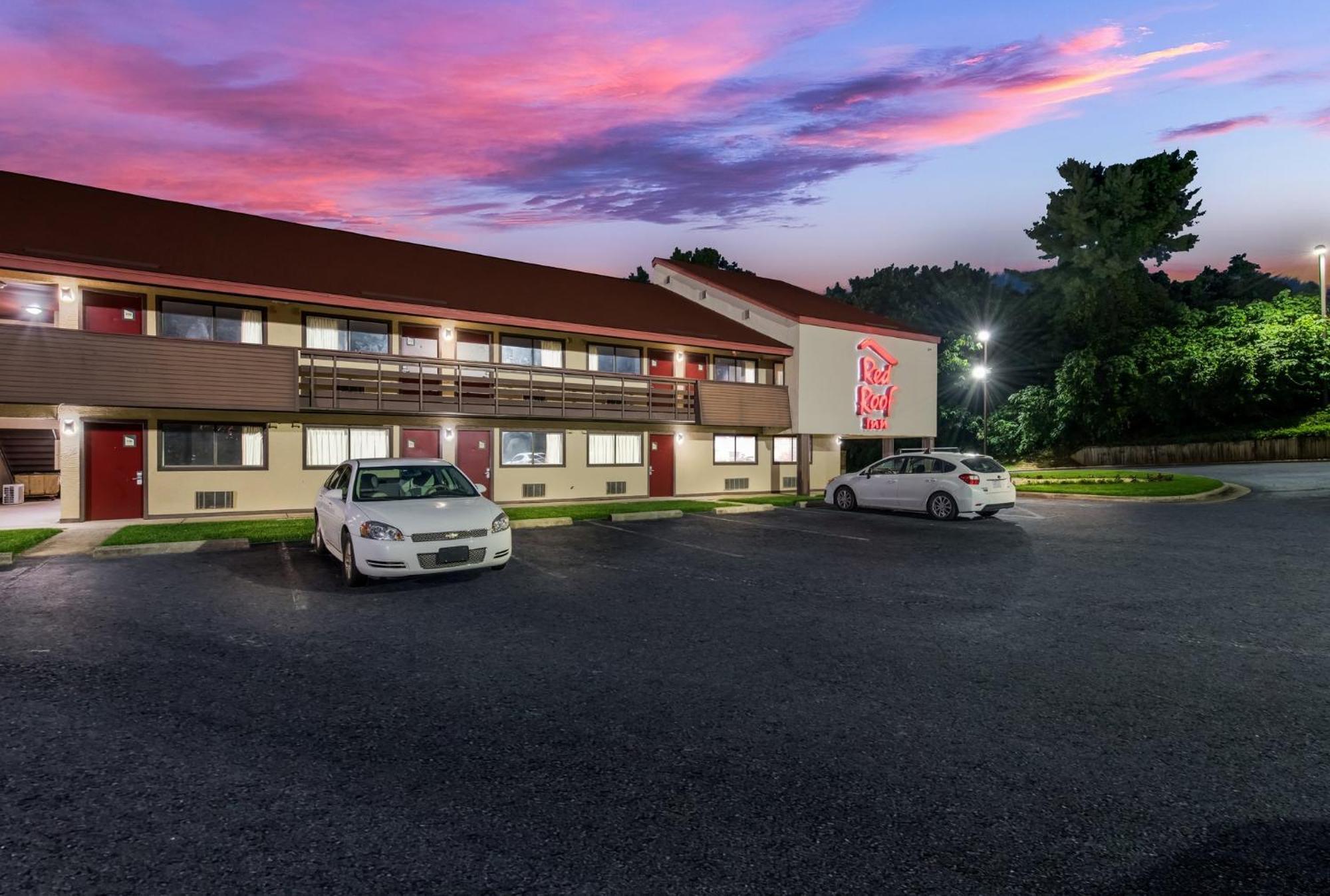 Red Roof Inn Hickory Εξωτερικό φωτογραφία