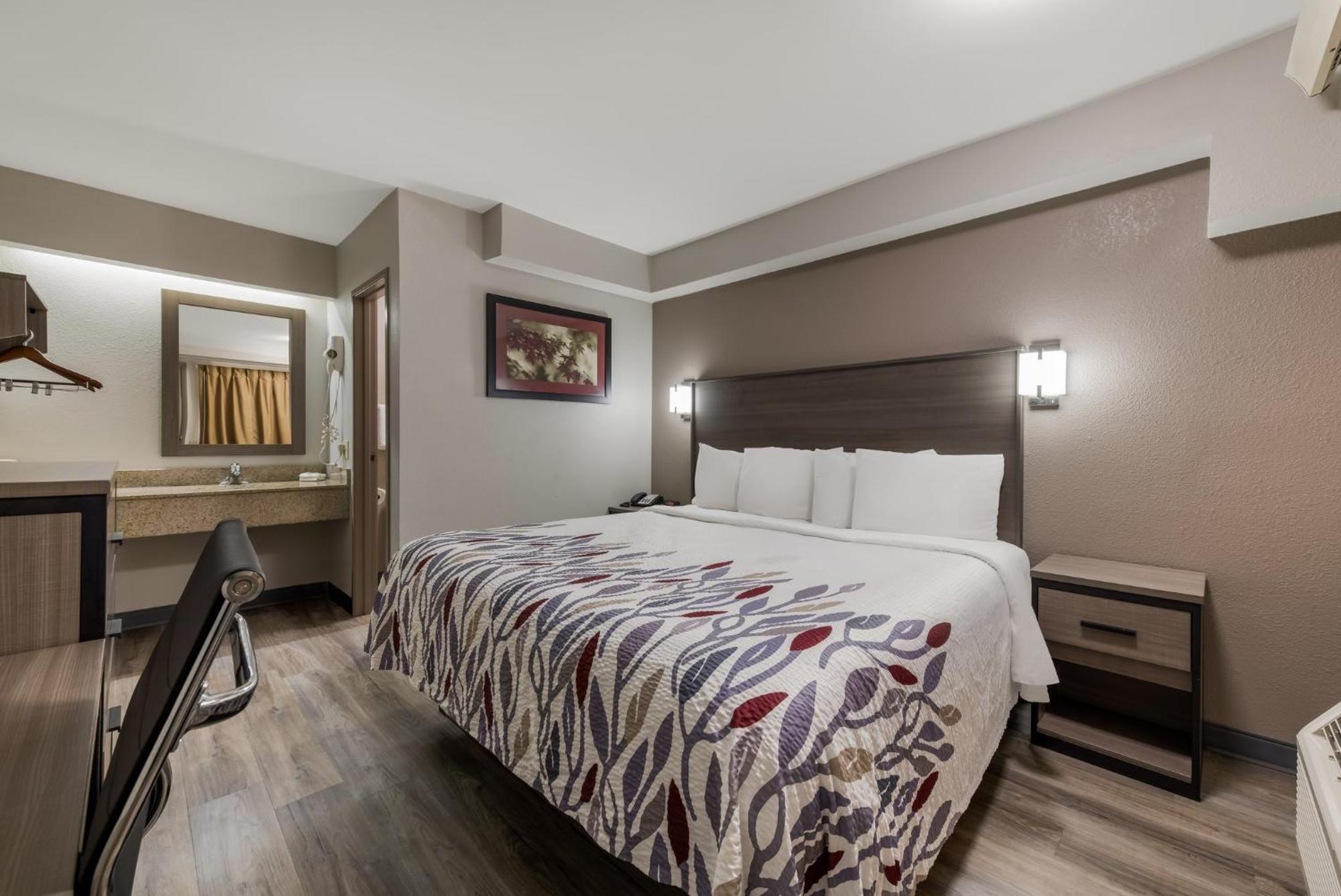Red Roof Inn Hickory Εξωτερικό φωτογραφία